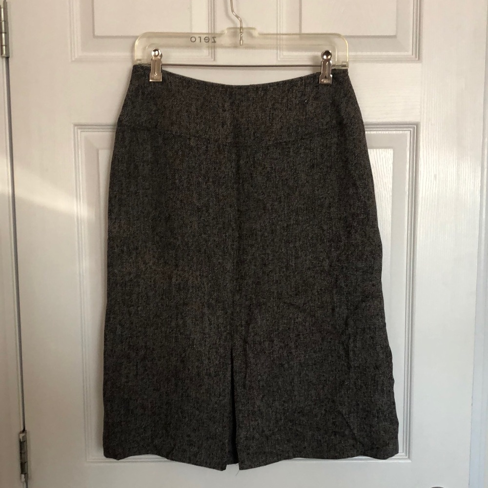 Modest high waisted pencil skirt & front pleat Brand: CANDA (German)  EU38/US8